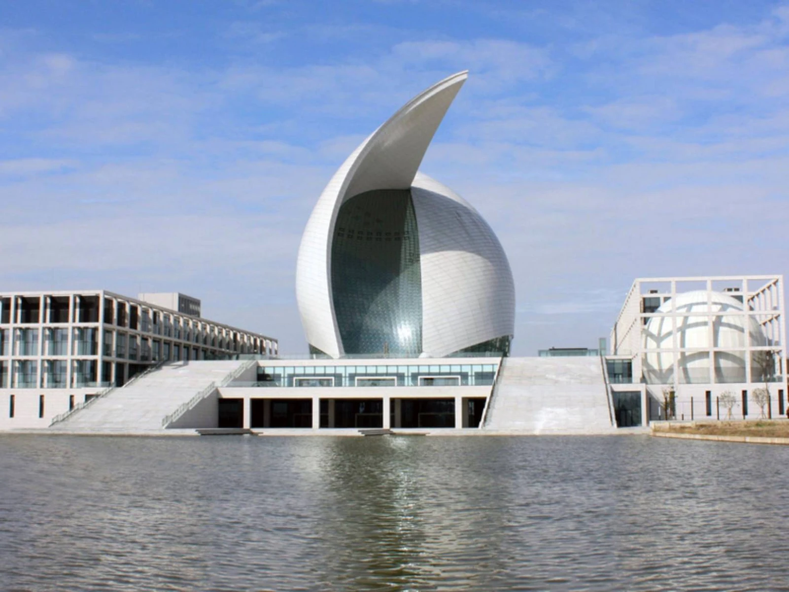 Maritime Museum by gmp Architekten