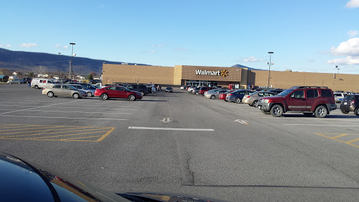 Department Store «Walmart Supercenter», reviews and photos, 1036 US-211, Luray, VA 22835, USA