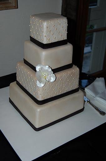 Cake Nouveau wedding cake