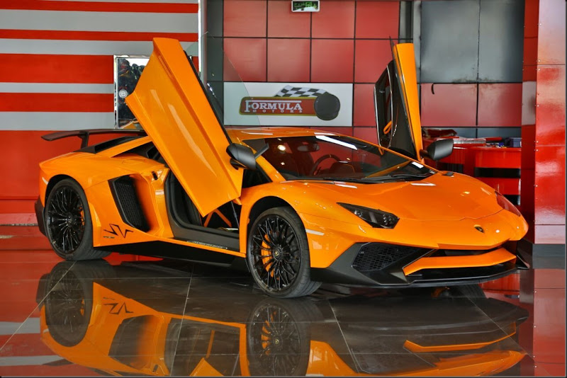 lamborghini-aventador-lp-750-4-superveloce-for-sale-in-dubai_1