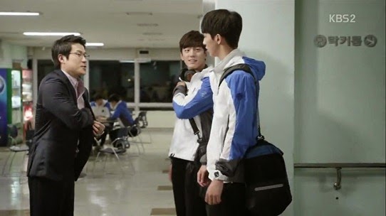 School 2015 E05 0430