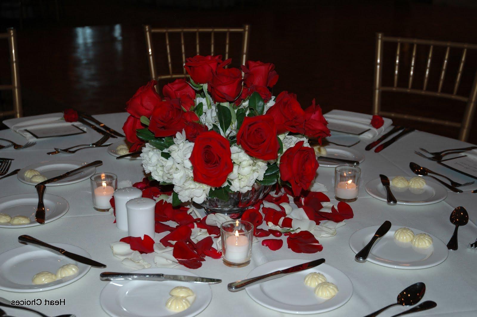 Red roses were the centerpiece