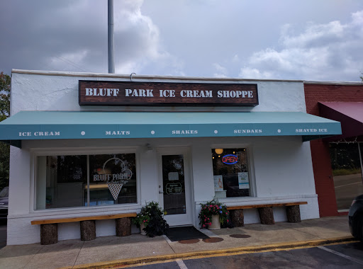 Ice Cream Shop «Bluff Park Ice Cream Shoppe», reviews and photos, 815 Shades Crest Rd, Birmingham, AL 35226, USA