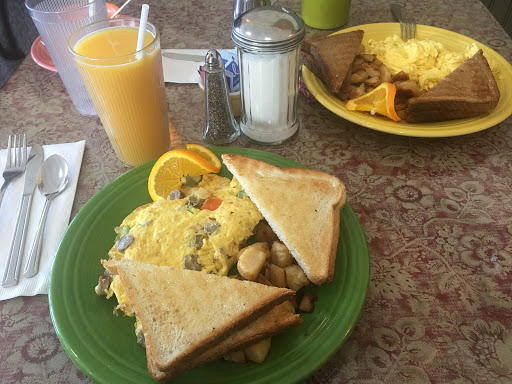 Breakfast Restaurant «Breakfast Table», reviews and photos, 1315 Tatamy Rd, Easton, PA 18045, USA