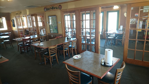 Pizza Restaurant «Pizza Hut», reviews and photos, 160 Bone St, Clinton, AR 72031, USA