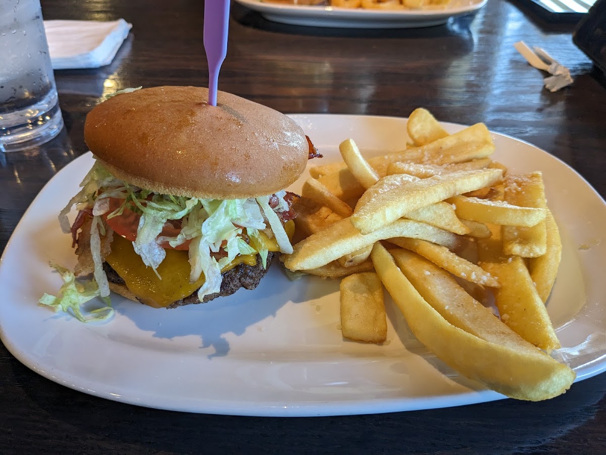 Gluten-Free Burgers at Red Robin