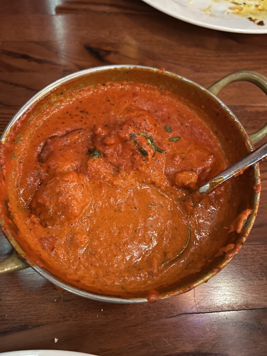 Salmon Makhani