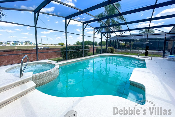 Private pool and spa at this vacation villa in Kissimmee