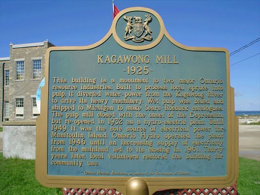 This building is a monument to two major Ontario resource industries. Built to process local spruce into pulp, it diverted water-power from the Kagawong River to drive its heavy machinery. Wet...