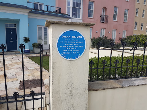 Where the poet Dylan Thomas read from his newly completed play for voices, Under Milk Wood, not long before he set off on his last trip to New York.Submitted by: Alistair Wylie