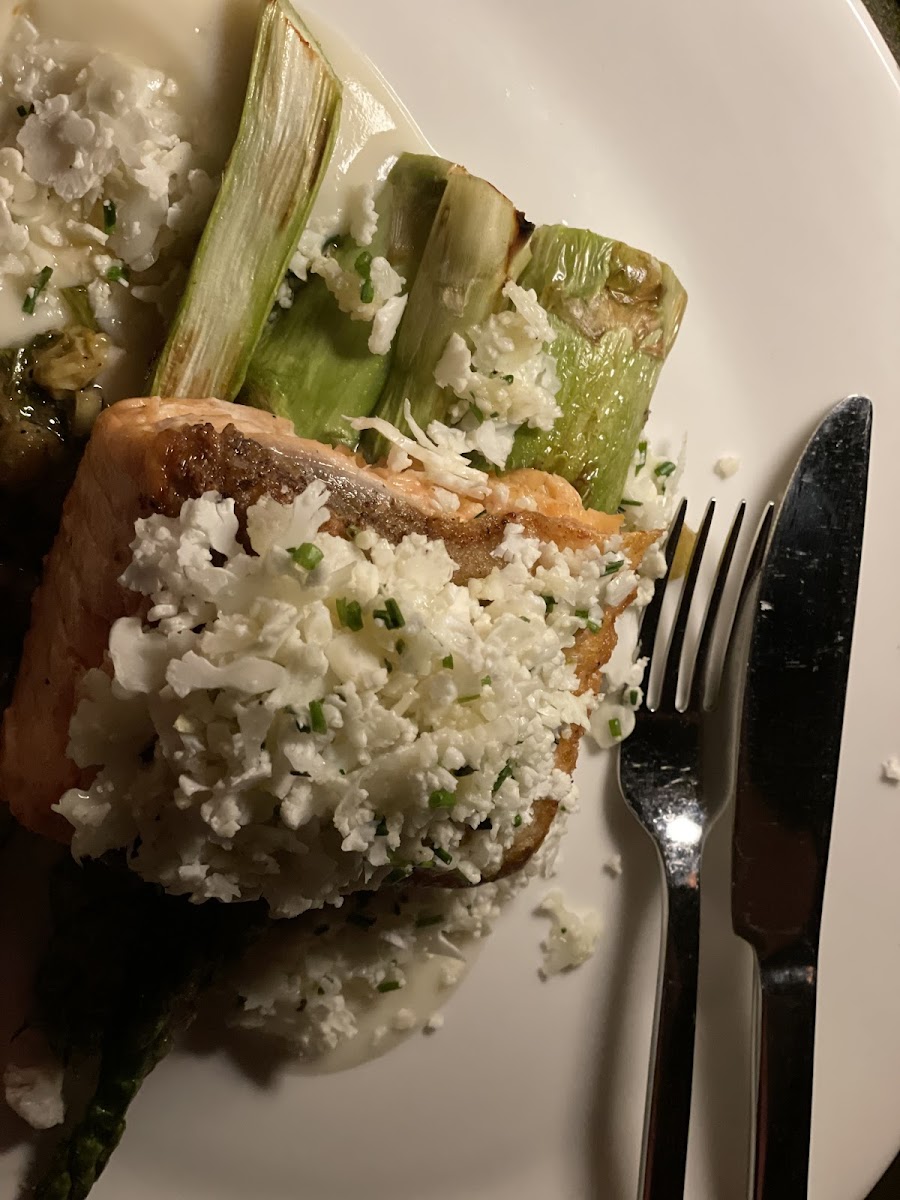 Salmon with cauliflower