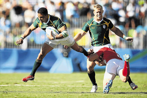 FLATTERING TO DECEIVE: The Blitzboks on their way to losing their Rio Olympics semifinal against England, a side far less well-prepared than the South African team Picture: GETTY IMAGES