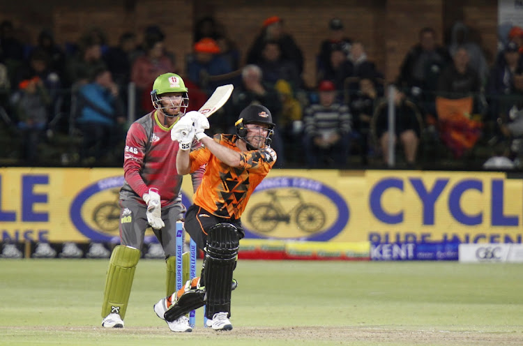 Ben Dunk of the Nelson Mandela Bay Giants scored a career best 99 not out in leading his team to victory over the Tshwane Spartans in their Mzansi Super League clash played at St Georges Park in Port Elizabeth on Tuesday.