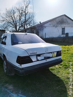 продам авто Mercedes E-klasse  фото 2