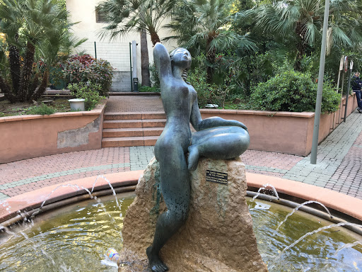 Statue Sirene De Menton