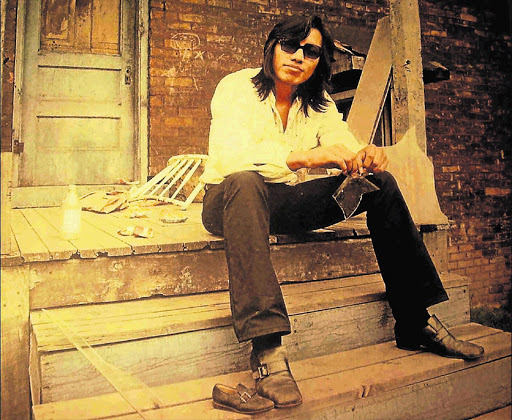 The 'Searching for Sugar Man' story about Rodriguez is successfully told without the help of too many manipulative tricks