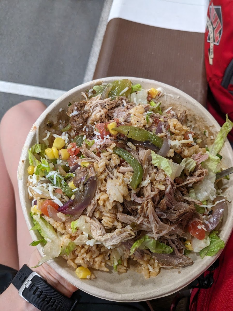 Pulled pork rice bowl