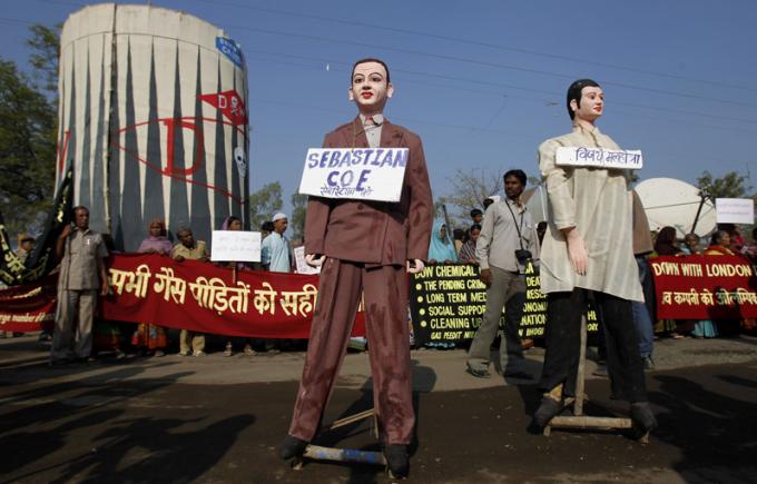 A Bhopal activist recounts his run-in with London Olympics official Sebastian Coe