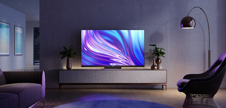 From next-gen backlighting tech to a full-speaker set, the Hisense U8H Mini-LED ULED 4K TV has been designed to make watching anything an exceptional experience.
