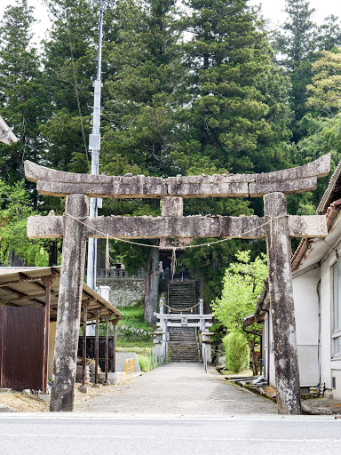 八幡神社 鳥居