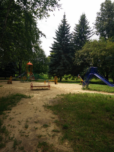 Детская Площадка В Центральном Парке