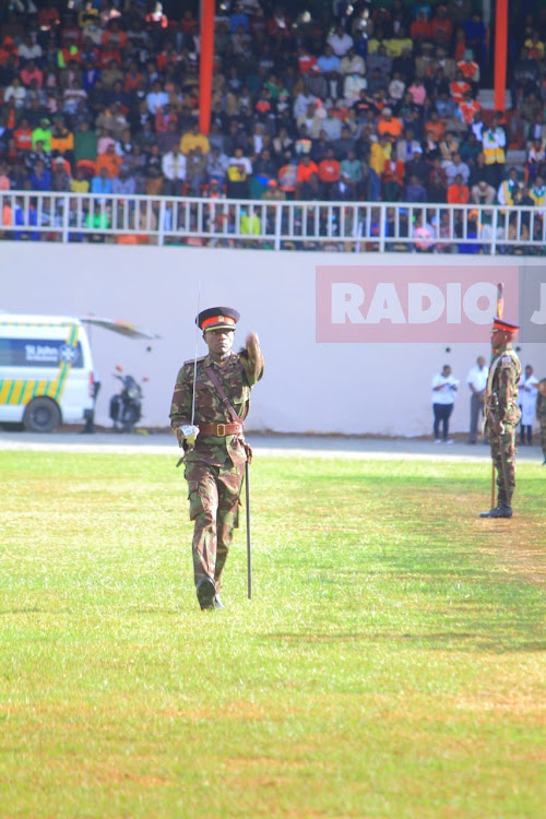 kwa gwaride la heshima kabla maadhimisho ya Madaraka Day katika uwanja wa Embu mnamo Juni 1, 2023.