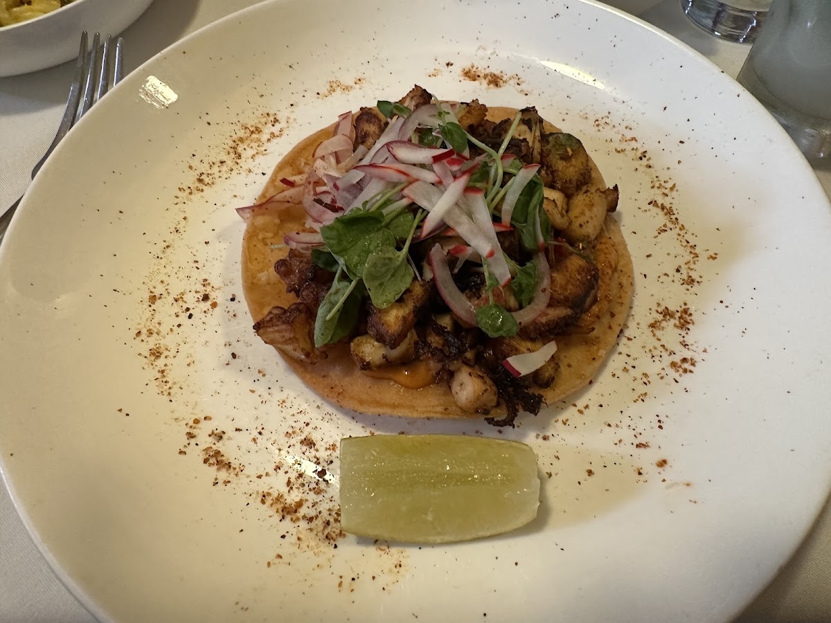 Tostada de Pulpo (Octopus Ceviche) - amazing!!!