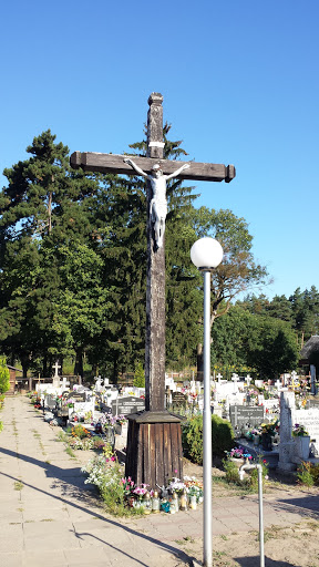 Krzyż Na Cmentarzu