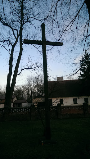 Drewniany Krzyż Przy Kościele