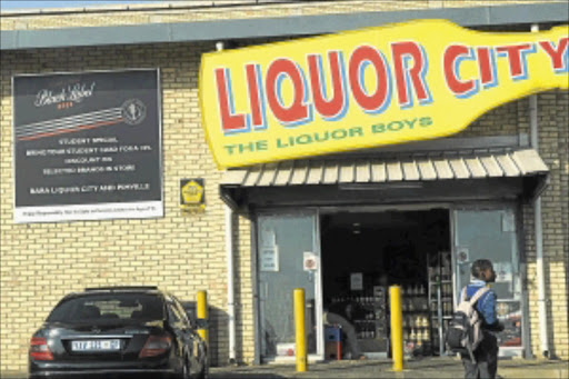 IRRESPONSIBLE?: This Liquor City outlet near Orlando Garage between Bara City and the University of Johannesburg's Soweto campus sells liquor to students at 10% discount. The owner claims that the promotion is aimed at students at tertiary institutions only. PHOTO: Tsheko Kabasia