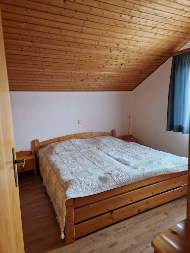 2. Schlafzimmer OG