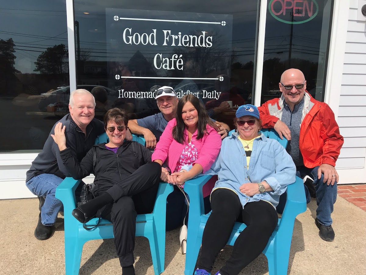 Spent a great morning having breakfast with good friends at the Good Friends Cafe!