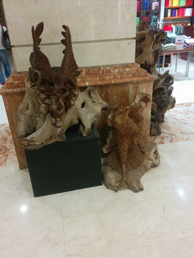 Bellagio Eagle Sculpture 