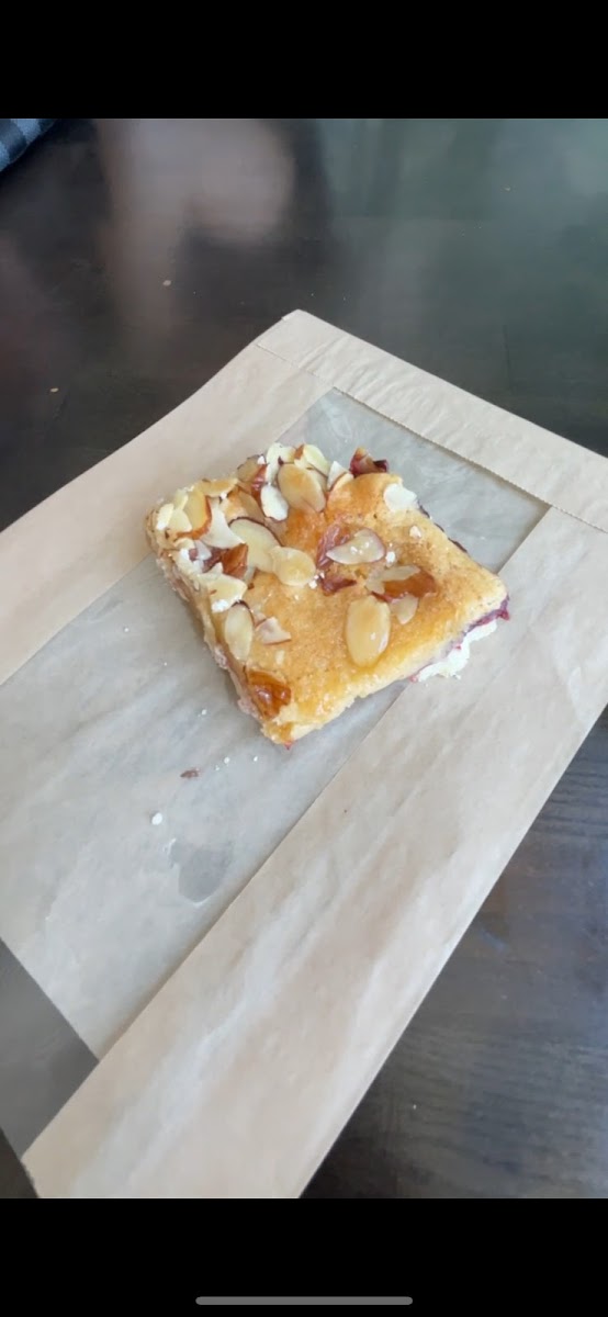 Raspberry Almond Shortbread Bar