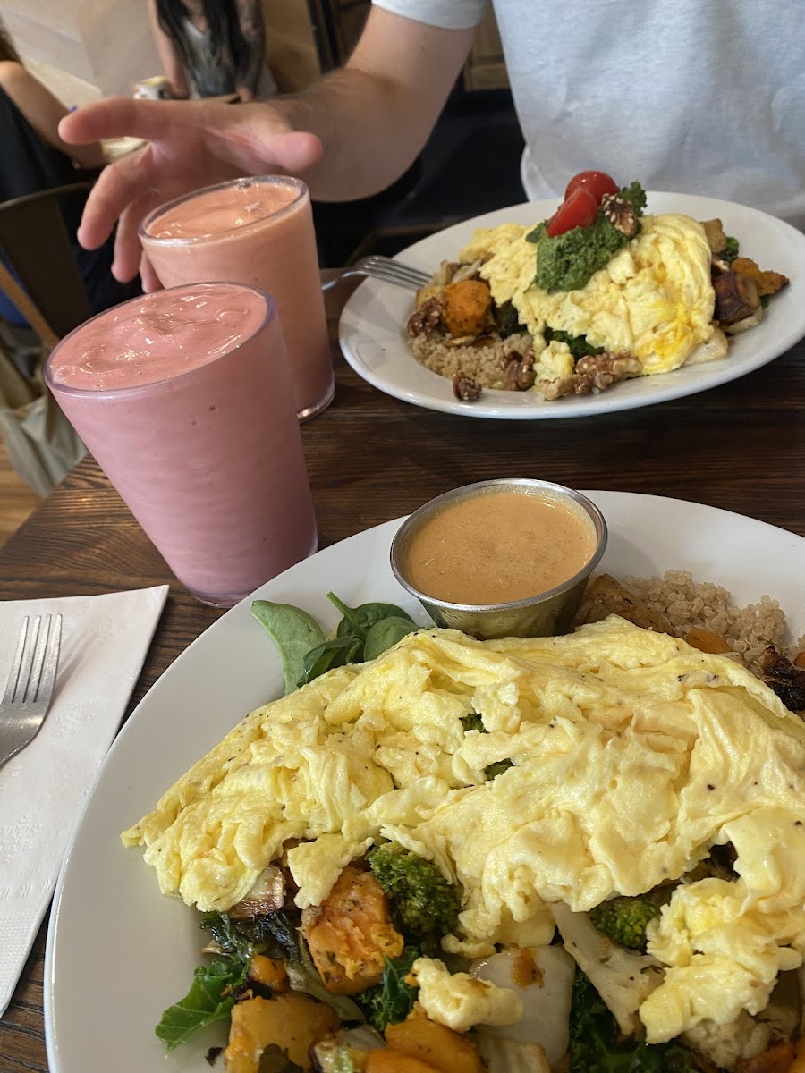 Brunch bowls and smoothies. Both safe and  delicious