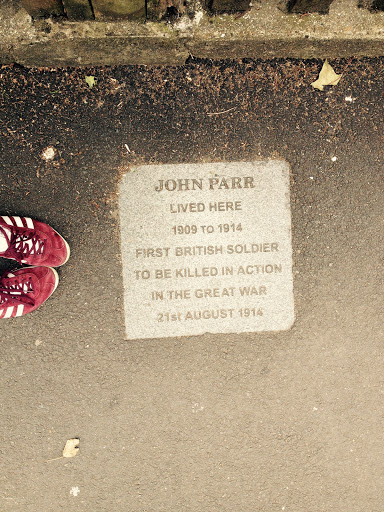 Located on lodge lane, London, England, NR12 BJJ.The plaque is in honour of Private John Parr. He is thought to have been the first British soldier killed in action in Europe in WW1. He was only...