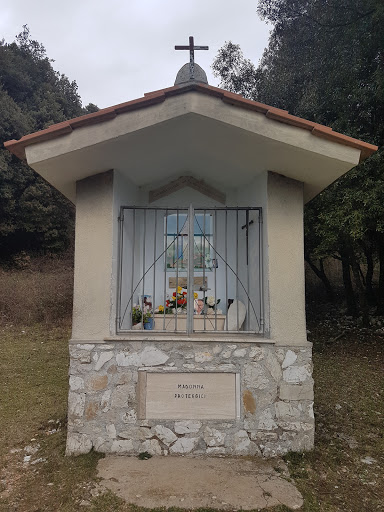 Madonna Della Croce