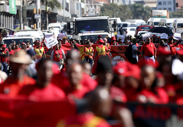 Cosatu members. Picture: SANDILE NDLOVU