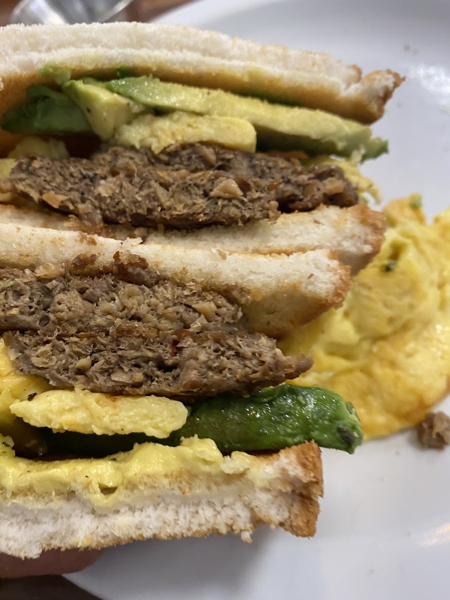 Just egg and Beyond sausage on Udis bread with avocado