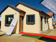 This new three-bedroom house was presented to 100-year-old Dipabalo Boy Mohedo on Mandela Day. “Our shack was getting colder each night with the winter settling in. It was not good for my husband’s weak chest,” said his wife, Johanna Nsibande.