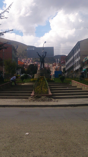 Plaza Del Maestro