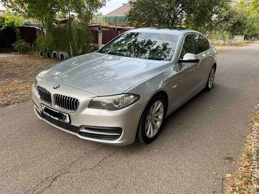 продам авто BMW 530 5er (F10) фото 1