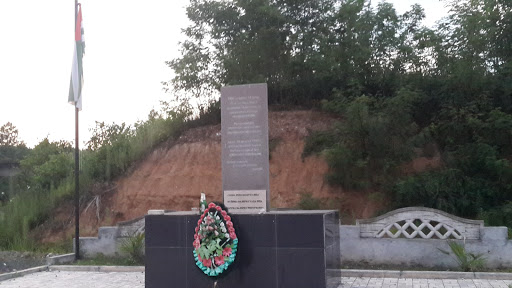 Памятник Первого Боя 14 Августа 1992