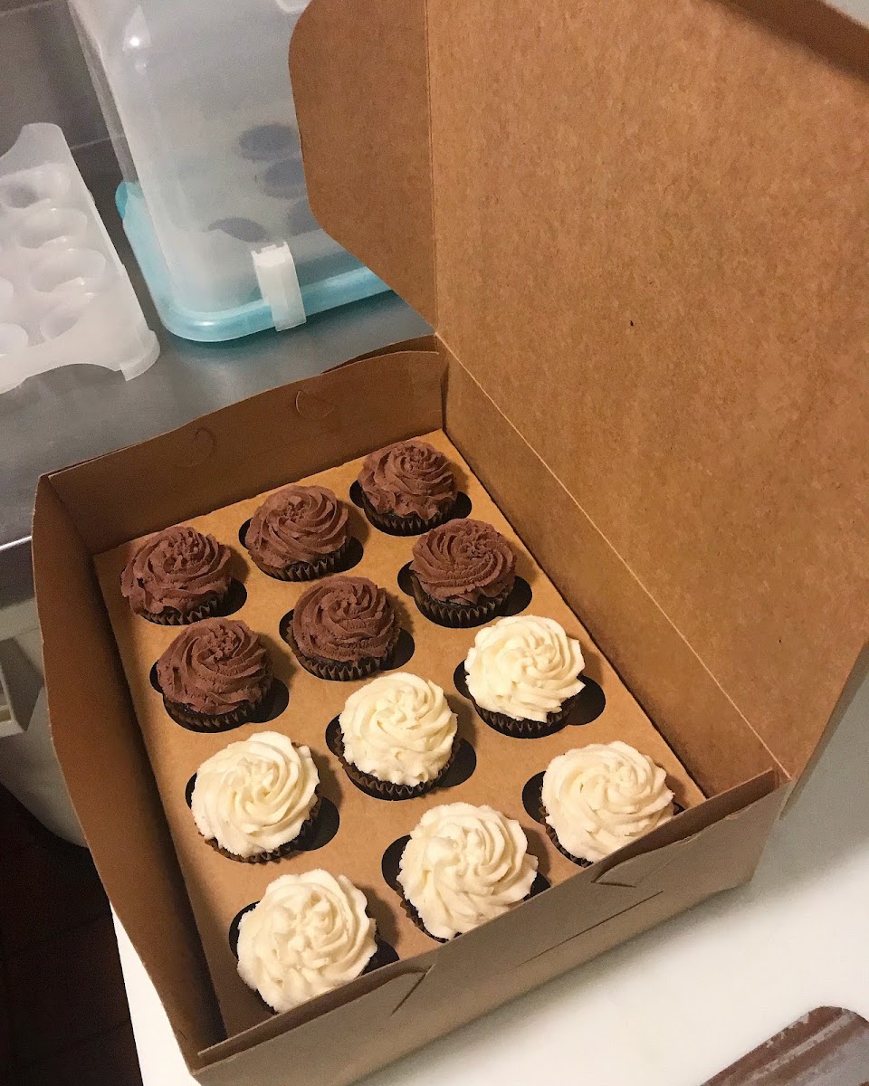 Gluten-Free Cupcakes at Ohana Fresh