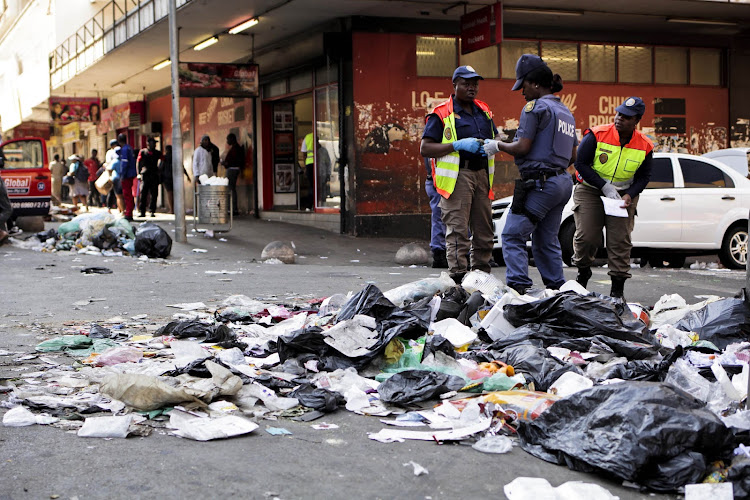 Hillbrow has become a pigstile as refuse collection is not being done. Residents say this has been going on for weeks. Some of the streets that have become a filth include Pretorius, Esselen, Twist, Quarters and Claim.