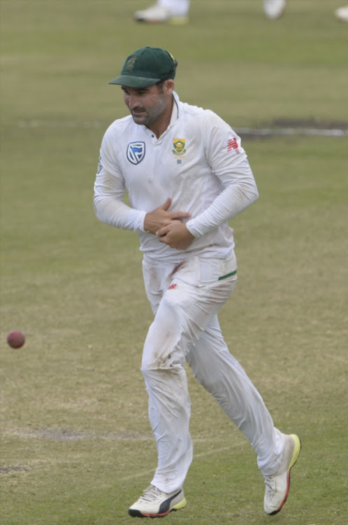 Dean Elgar of the Proteas hurts his hand during day 3 of the 1st Sunfoil Test match between South Africa and Australia at Sahara Stadium Kingsmead on March 03, 2018 in Durban, South Africa.
