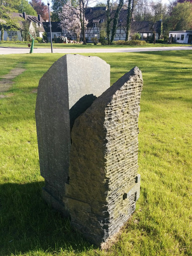 Steinskulptur Halfmannshof