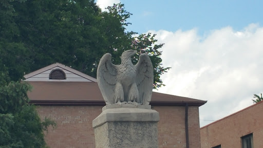 Majestic Eagle Statue