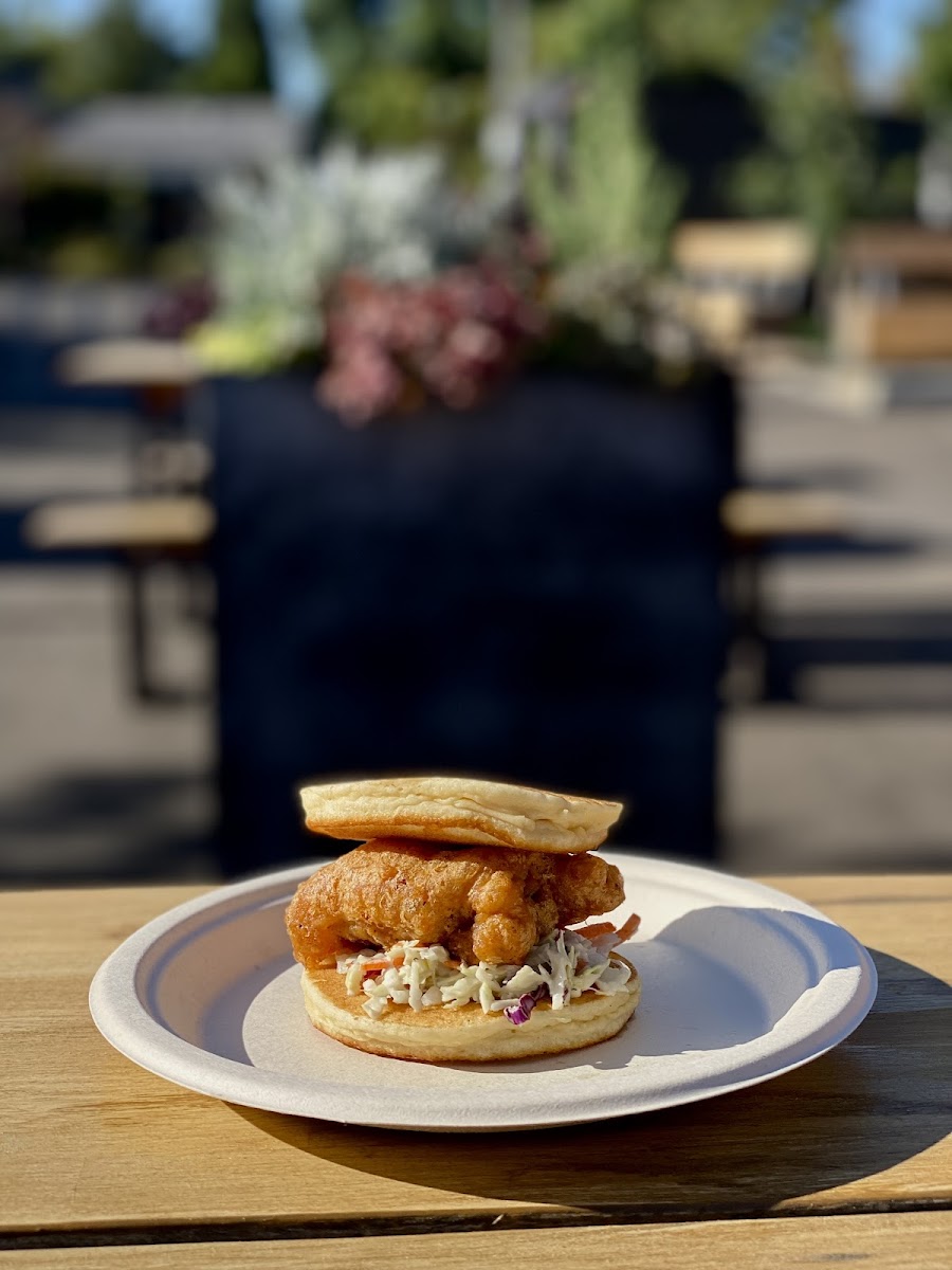 Fried chicken sandwich