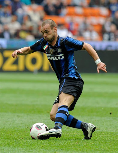 Wesley Sneijder of FC Inter Milan during the Serie A match between FC Internazionale Milano and SS Lazio at Stadio Giuseppe Meazza on April 23, 2011 in Milan, Italy
